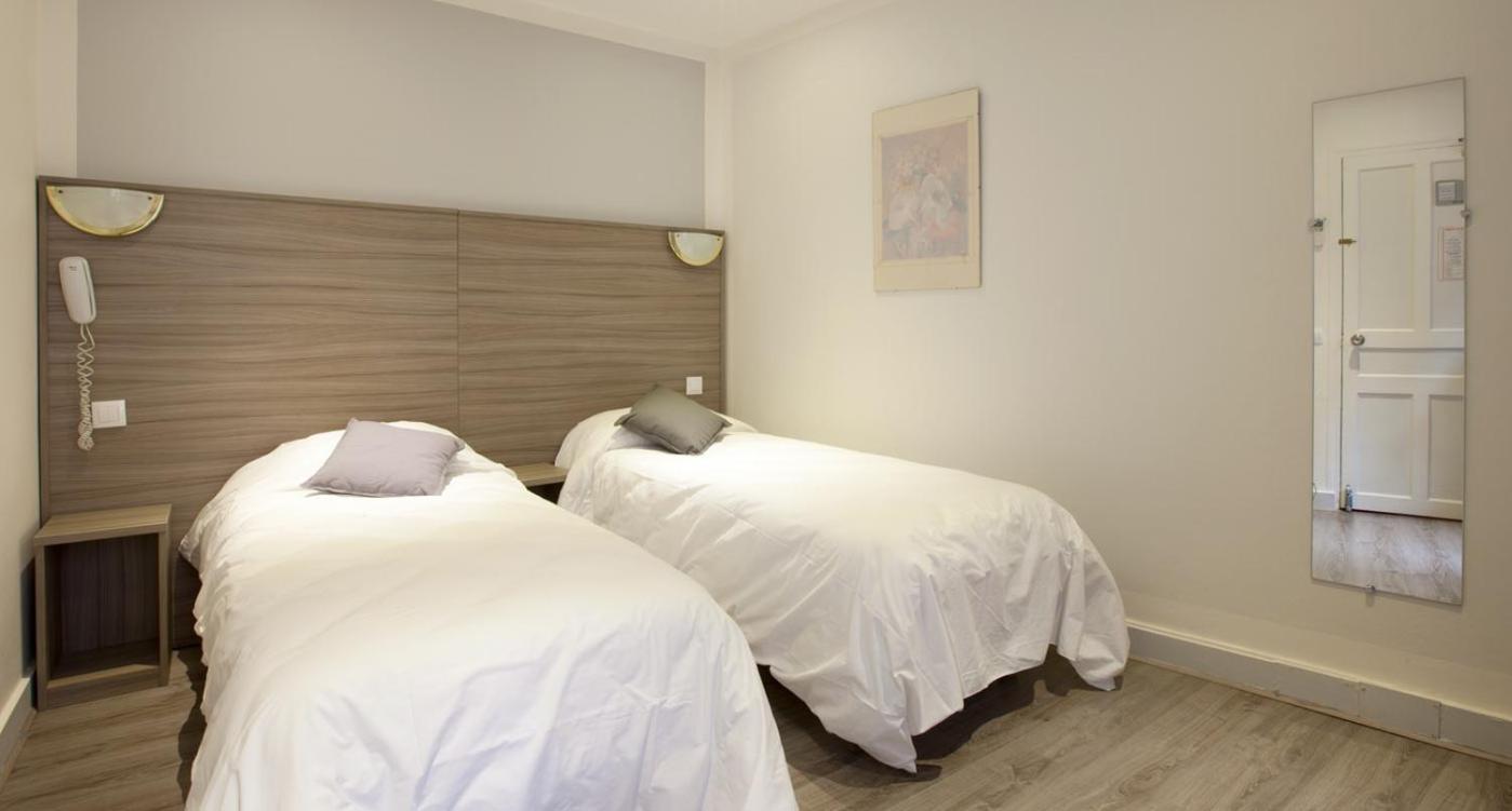 Panam Hotel Paris Gambetta- Place Gambetta-Mairie Du 20 Emme Exterior photo
